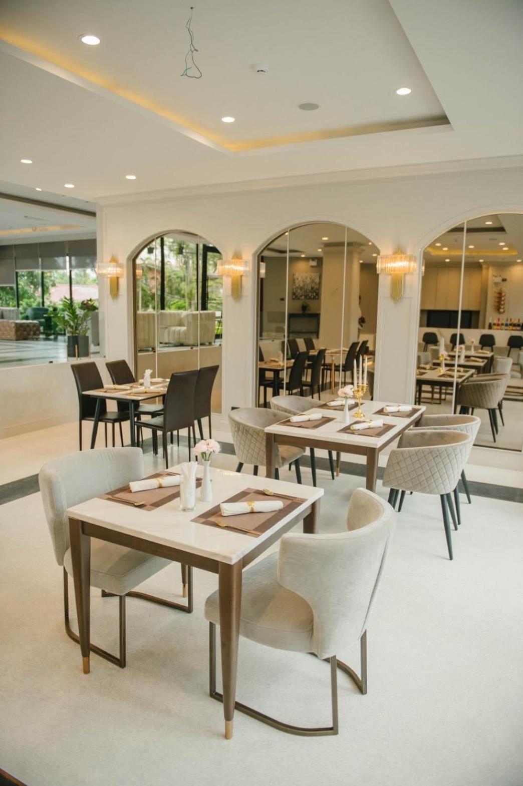 Carrara Hotel Hatyai Hat Yai Buitenkant foto